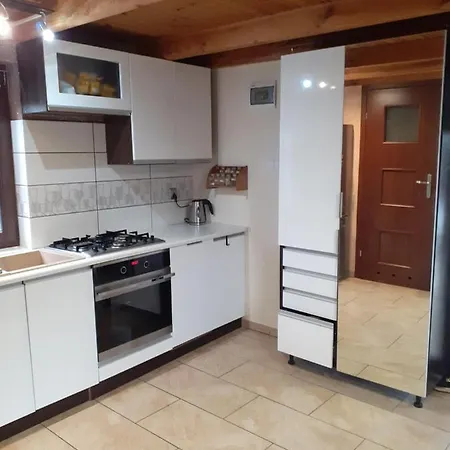 Nad Jeziorem Apartment *
